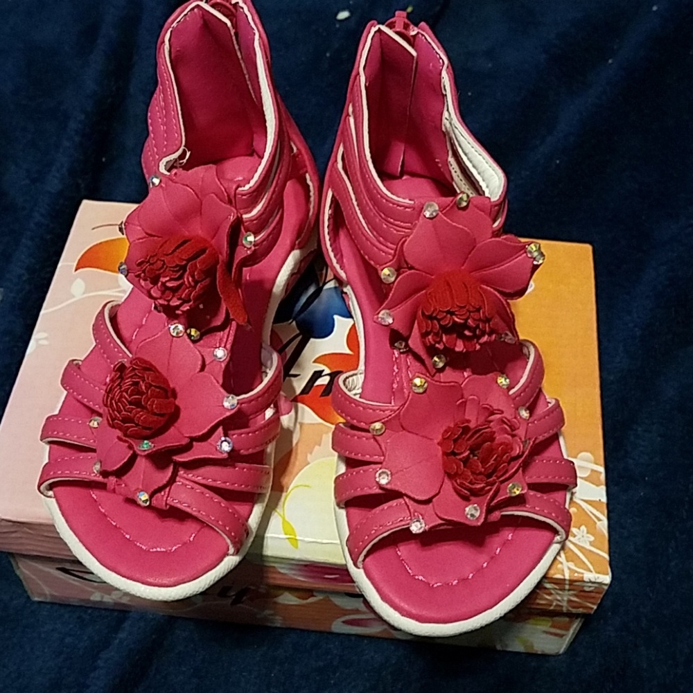 Toddler girl sandals